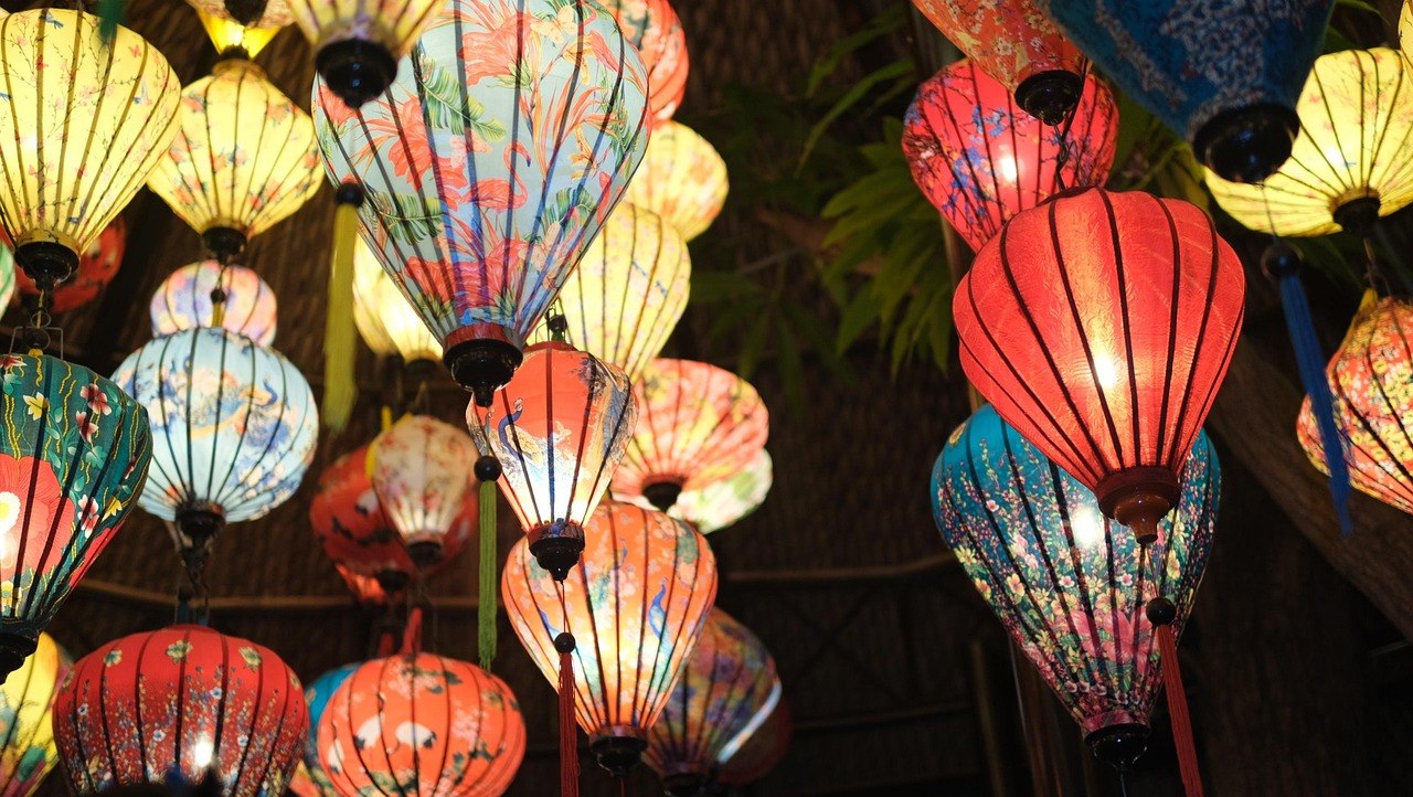 mid-autumn-lanterns-7548770_1280